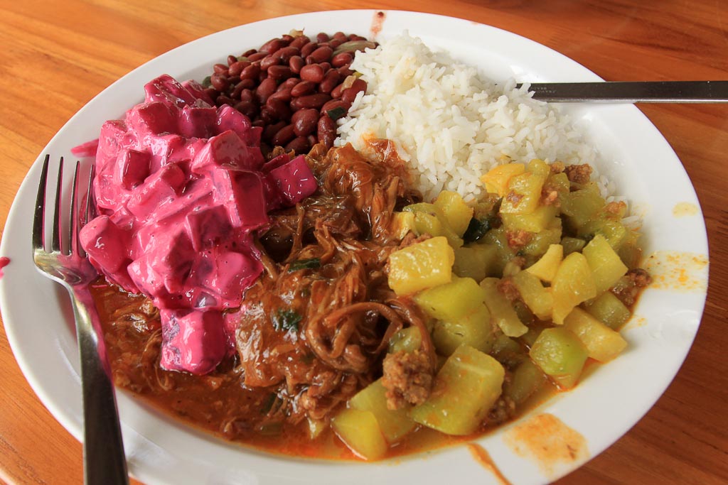 soda rustico carne en salsa casado 5.jpg
