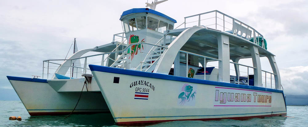 iguana catamaran tour catamaran 1.jpg