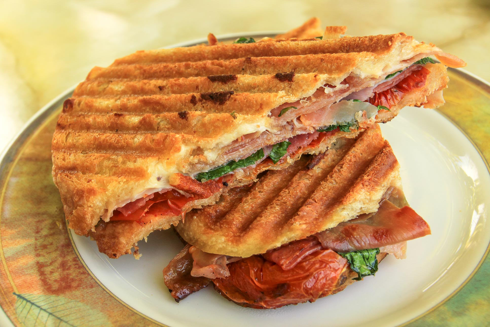 lanterna restaurant panini 2.jpg