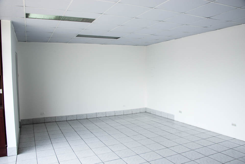 Second Floor Condo Inside View From The Door