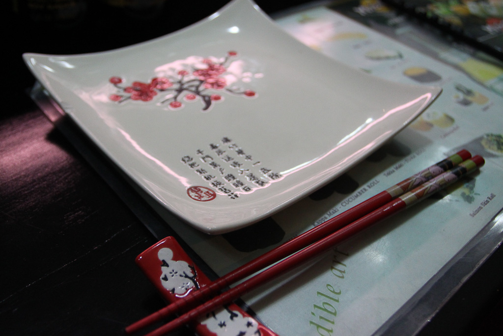 musashis dinning set 4.jpg