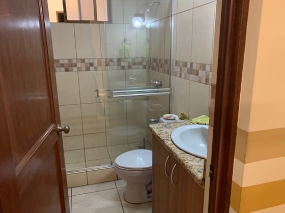 office building with warehouse in uruca view 013.jpg