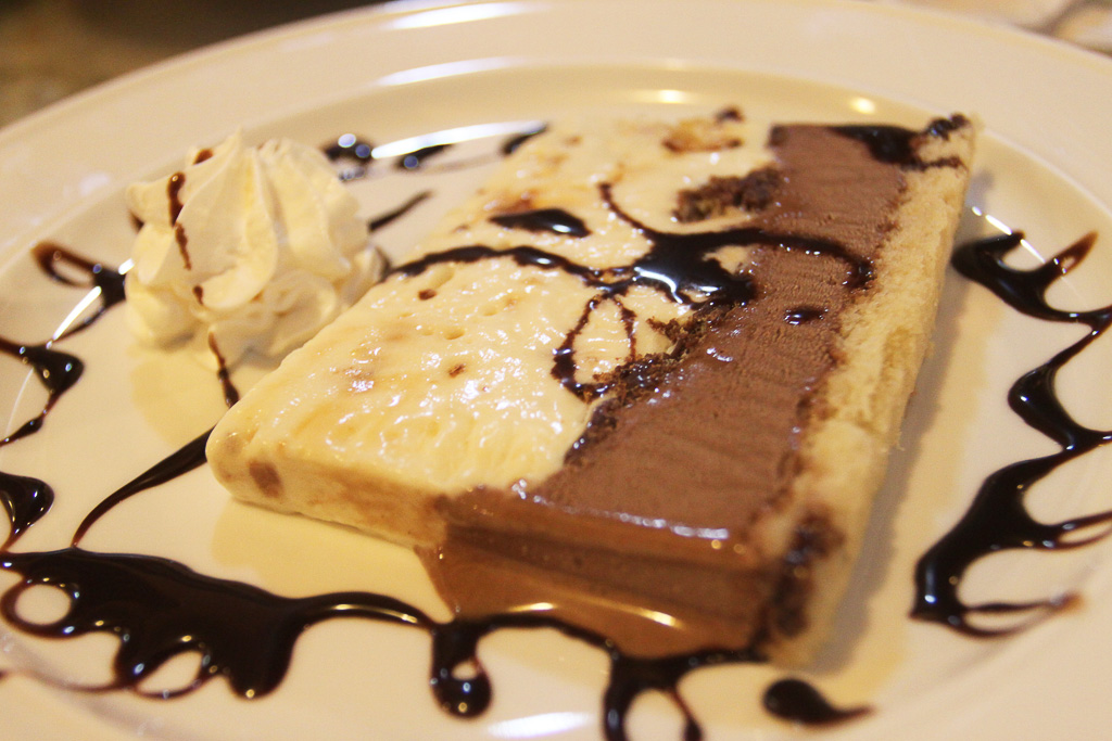 chocolate meringue pizza and pasta a go go 7.jpg