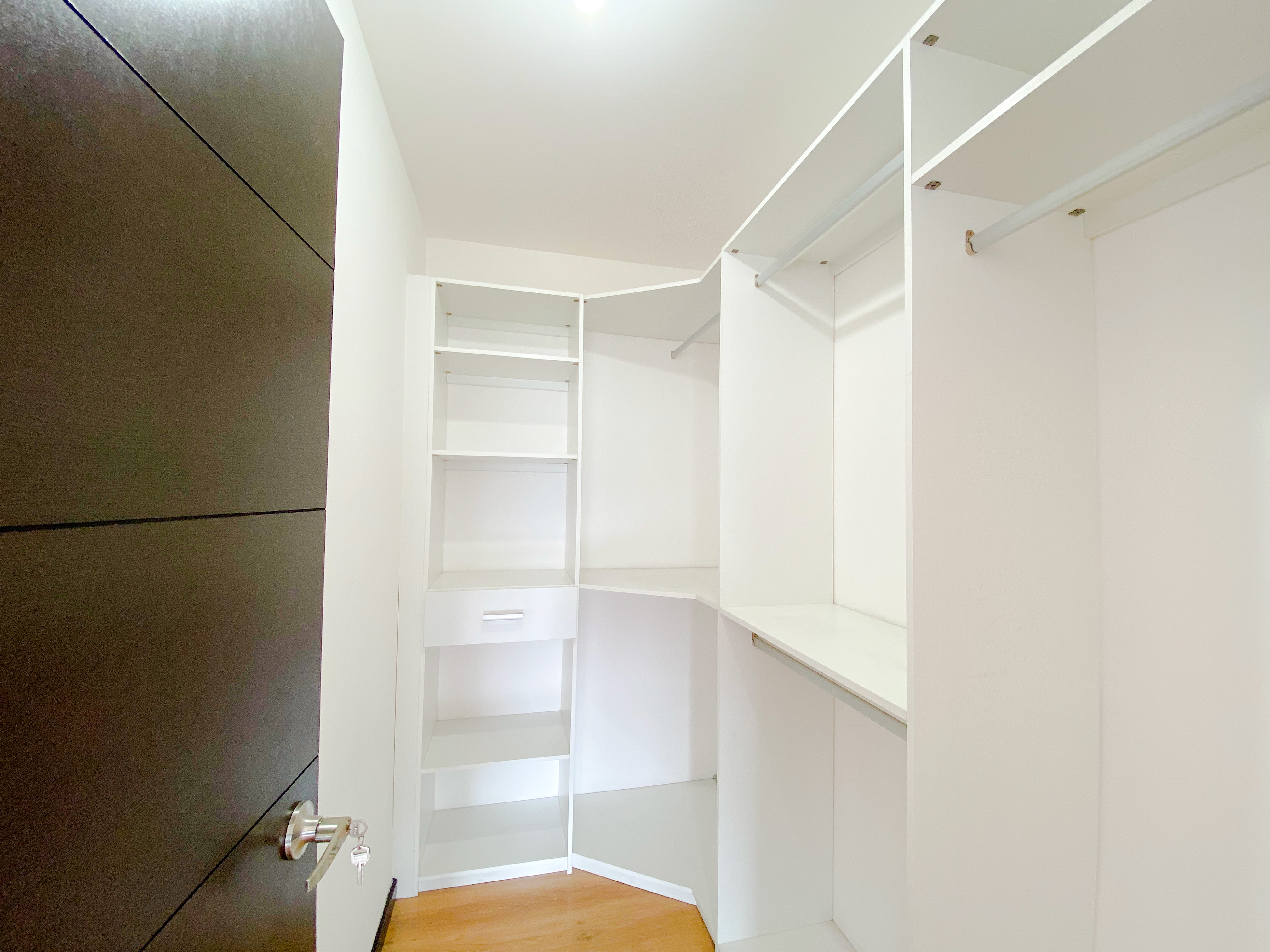 skyline penthouse in sabana norte view 010.jpg