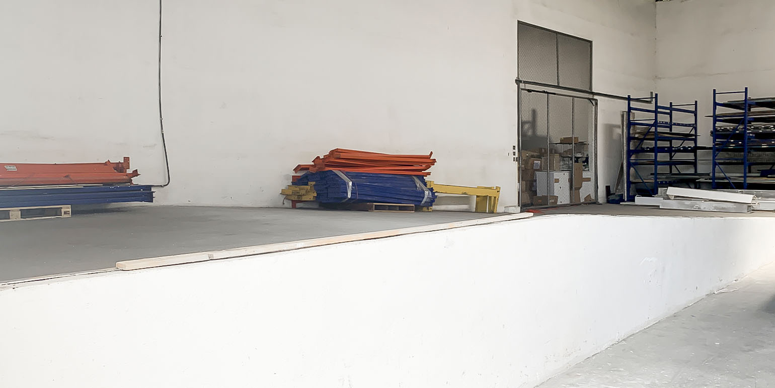 warehouse and office complex for sale in uruca view 003.jpg
