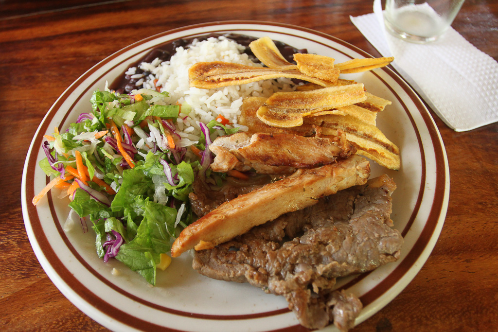 chicken beef plantain salad rice beans lunch 17.jpg
