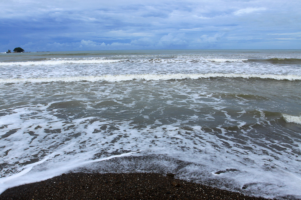 dominicalito waverider surf 4.jpg