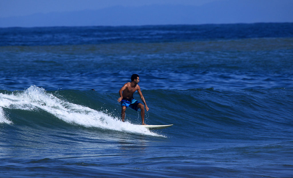jaco surf lesson surfing 7.jpg