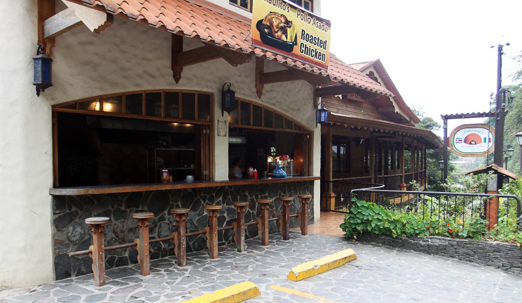 raulitos pollo facade 3.jpg