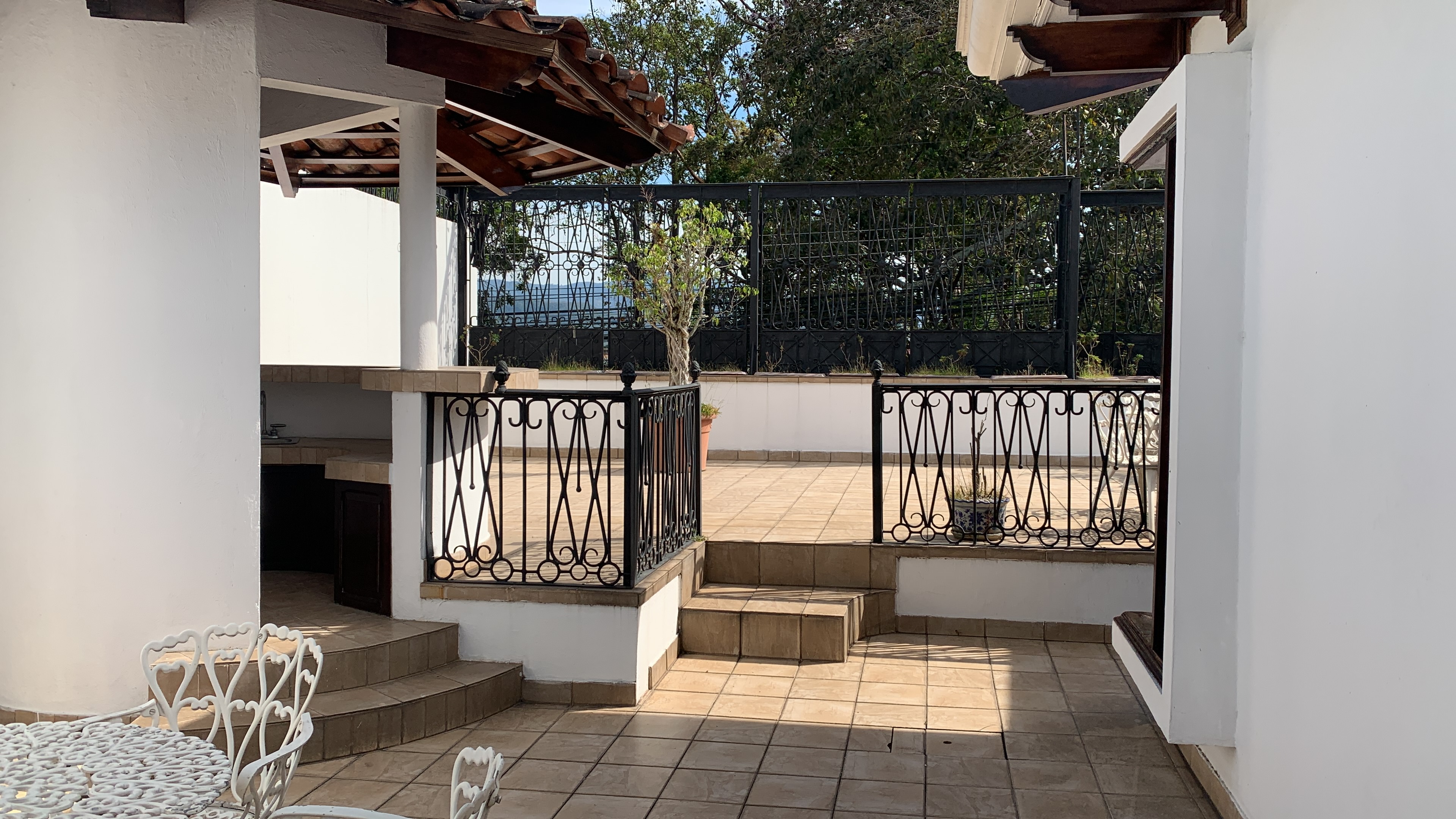 commercial use house for sale in san pedro view 028.jpg