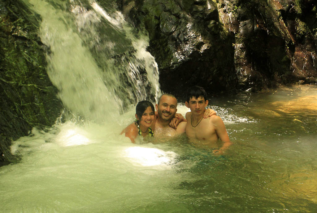 los suenos family 7.jpg