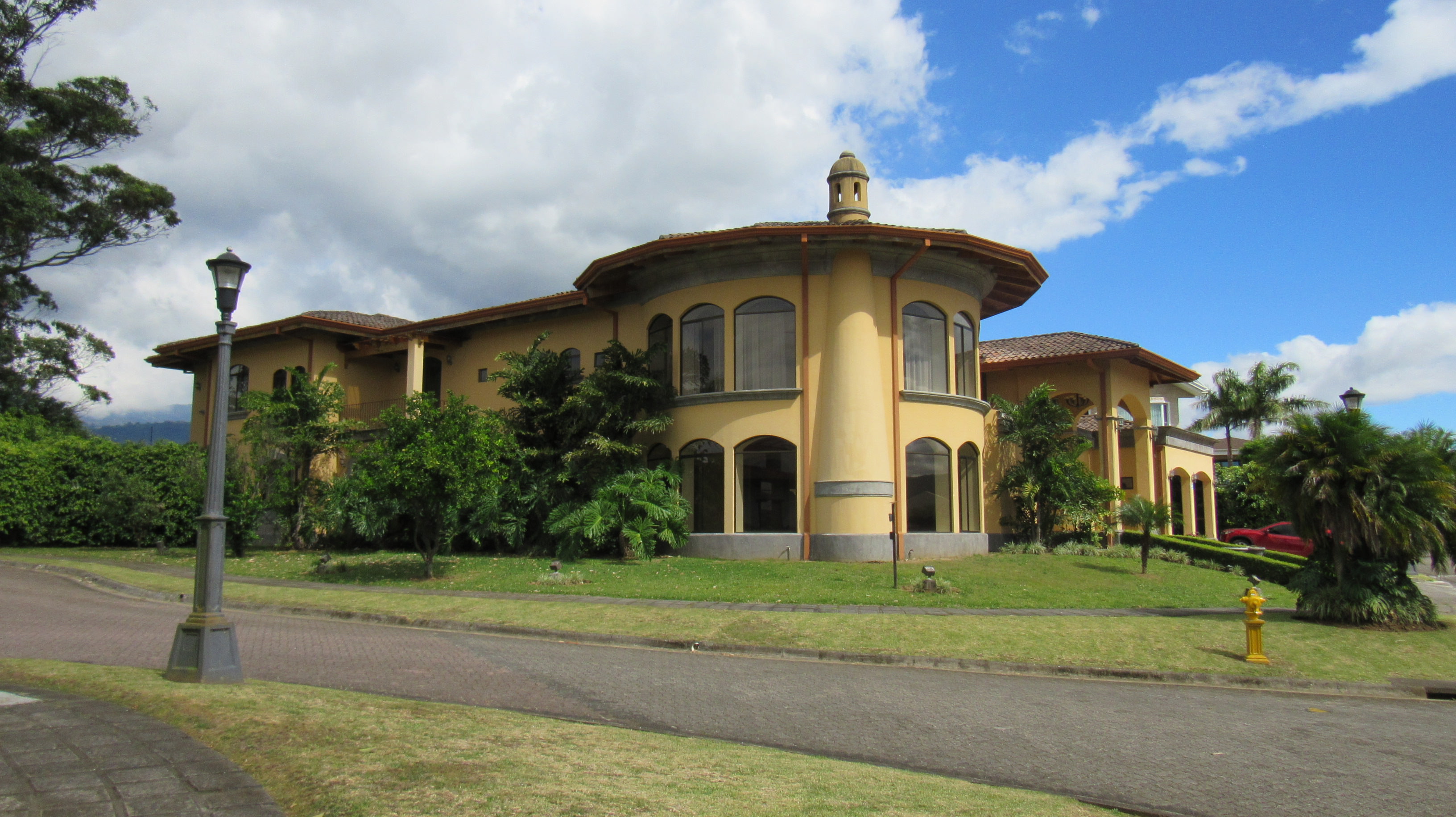 luxury house for sale in colinas de montealegre view 003.jpg