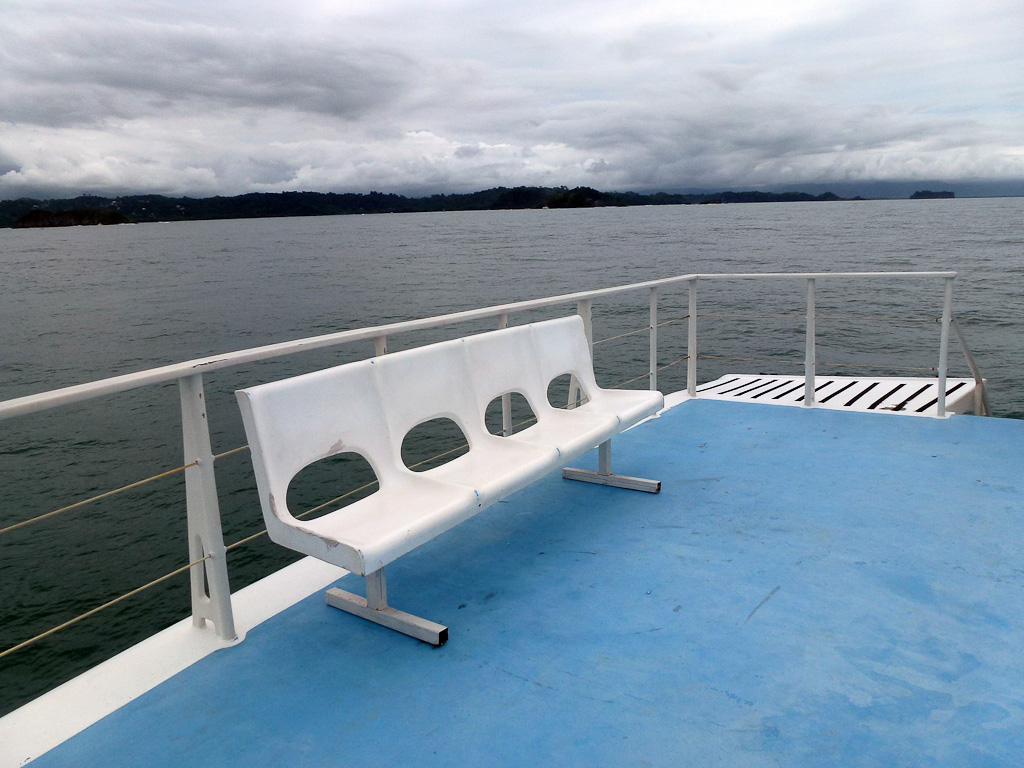 iguana catamaran tour upper deck 6.jpg