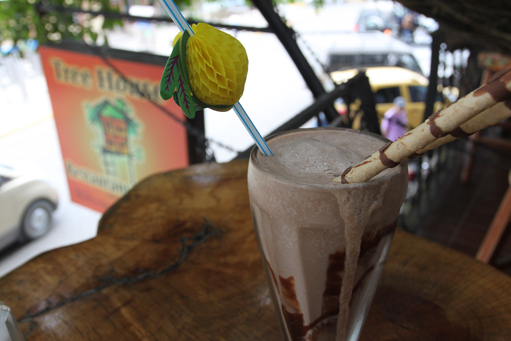 tree house chocolate shake 2.jpg