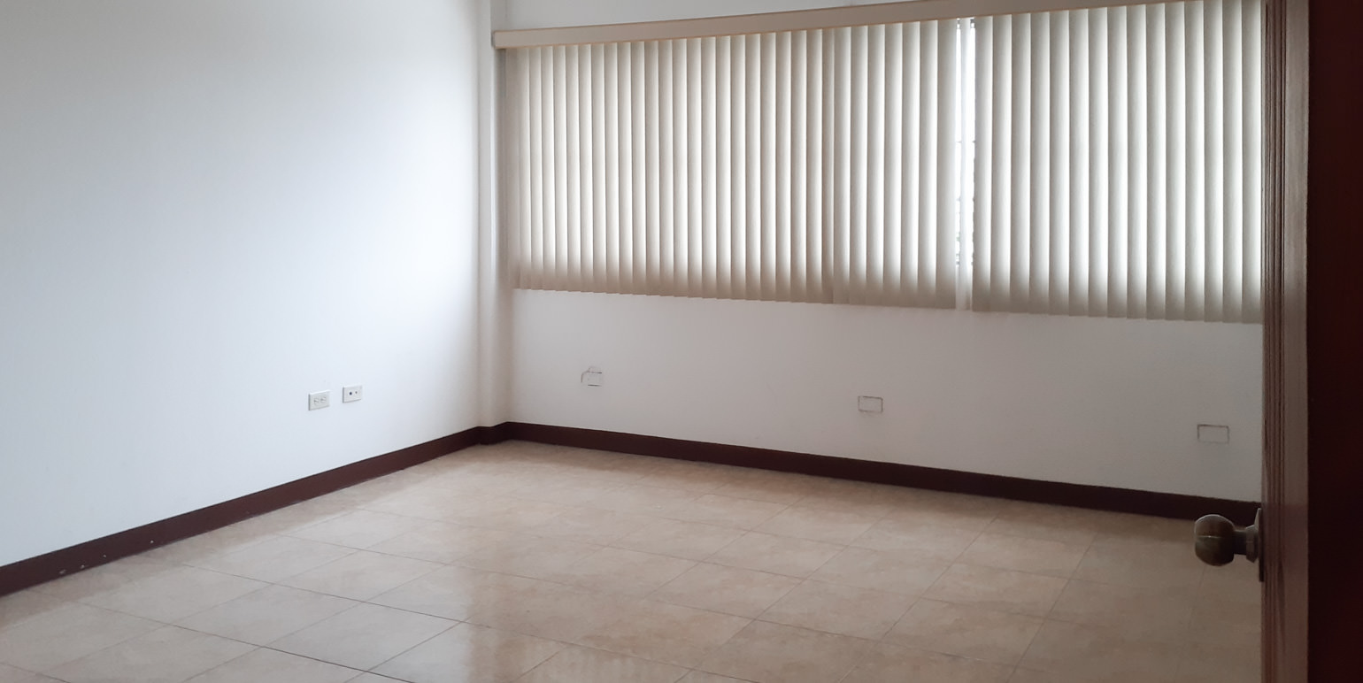 spacious industrial warehouse available in san jose view 006.jpg