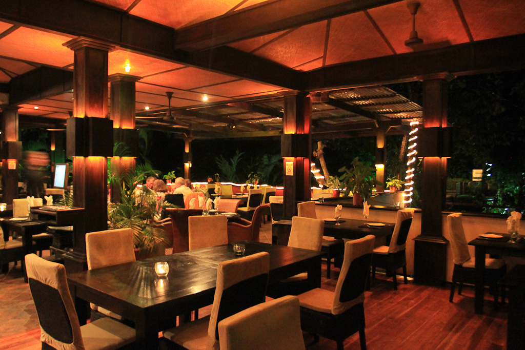 kapi kapi interior tables 4.jpg