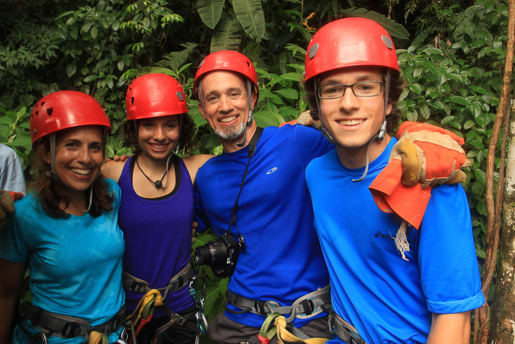 safari canopy tour photogenic family 6.jpg