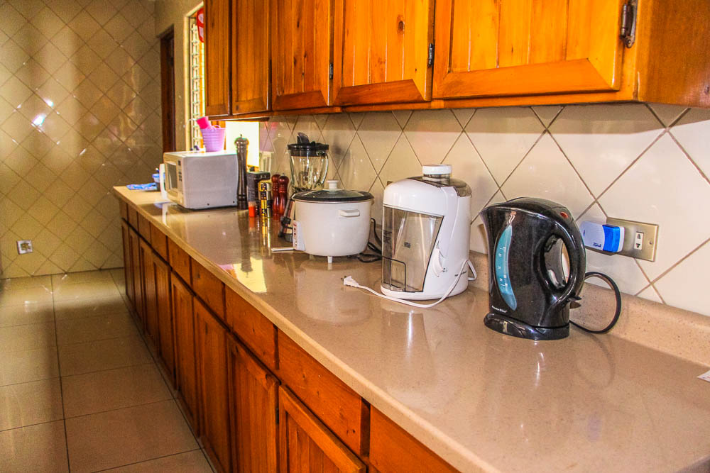 Spanish School For Residents Appliances