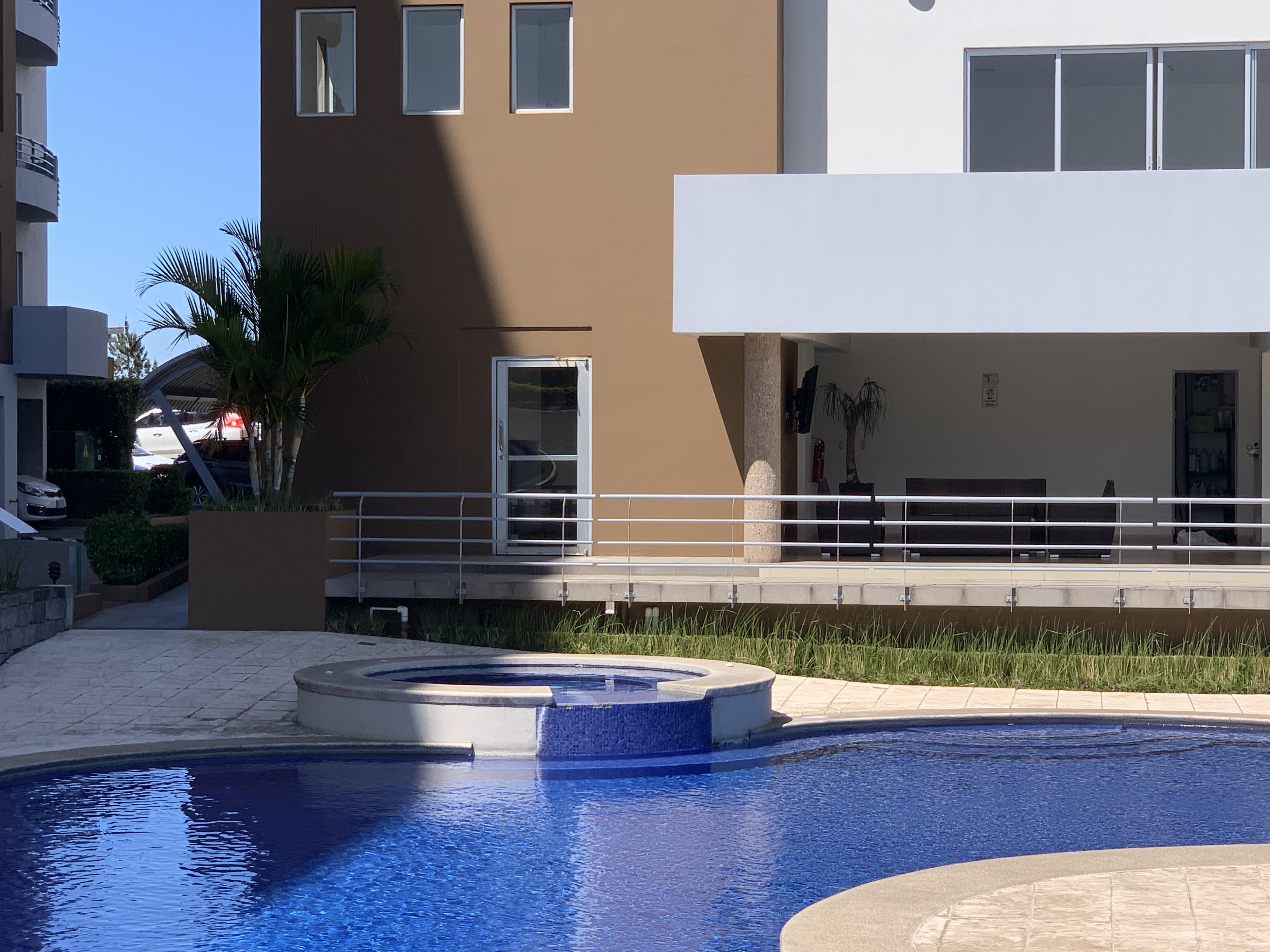 two story apartment for sale in a sabana complex view 005.jpg