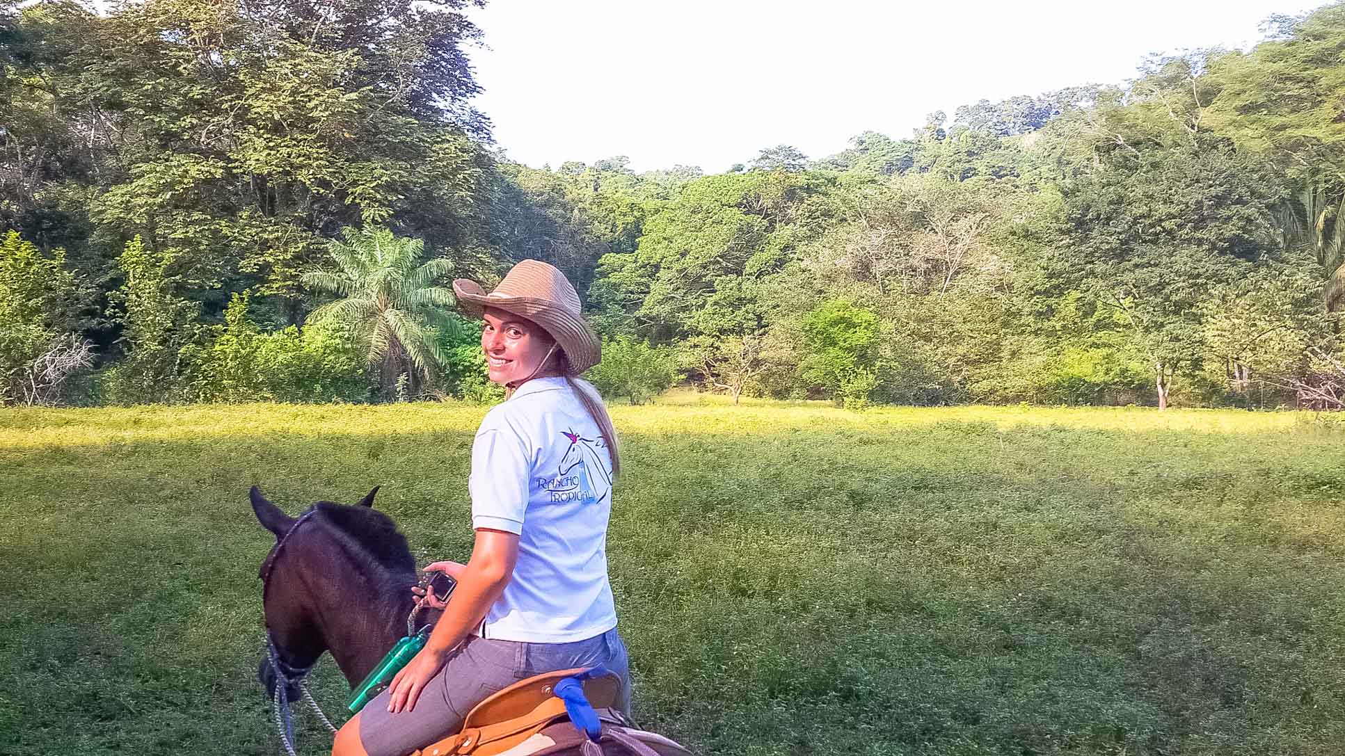 Horseback Rapelling Tour Rancho Tropical Matapalo