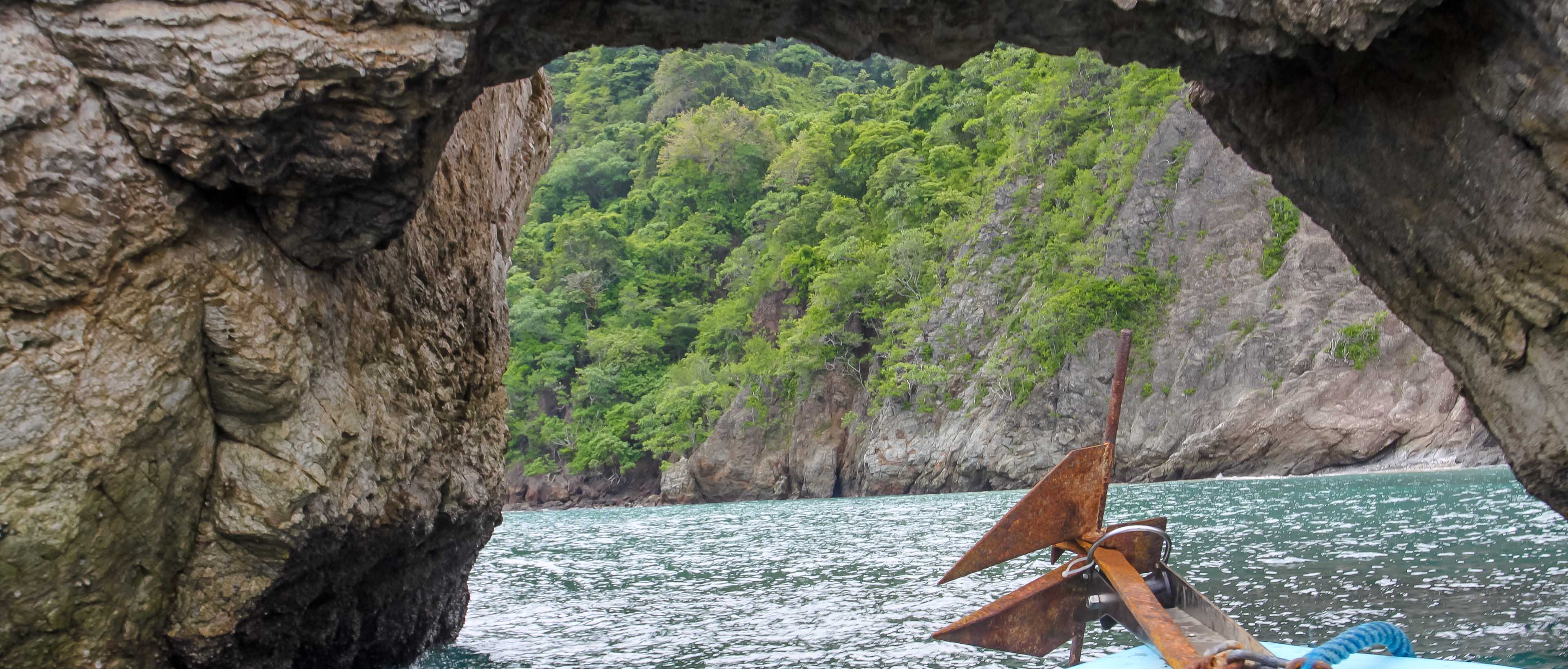 under rainbow rock 17.jpg