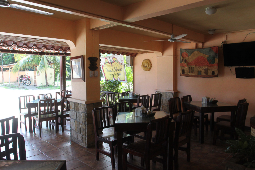 pizza pasta a go gointerior 8.jpg