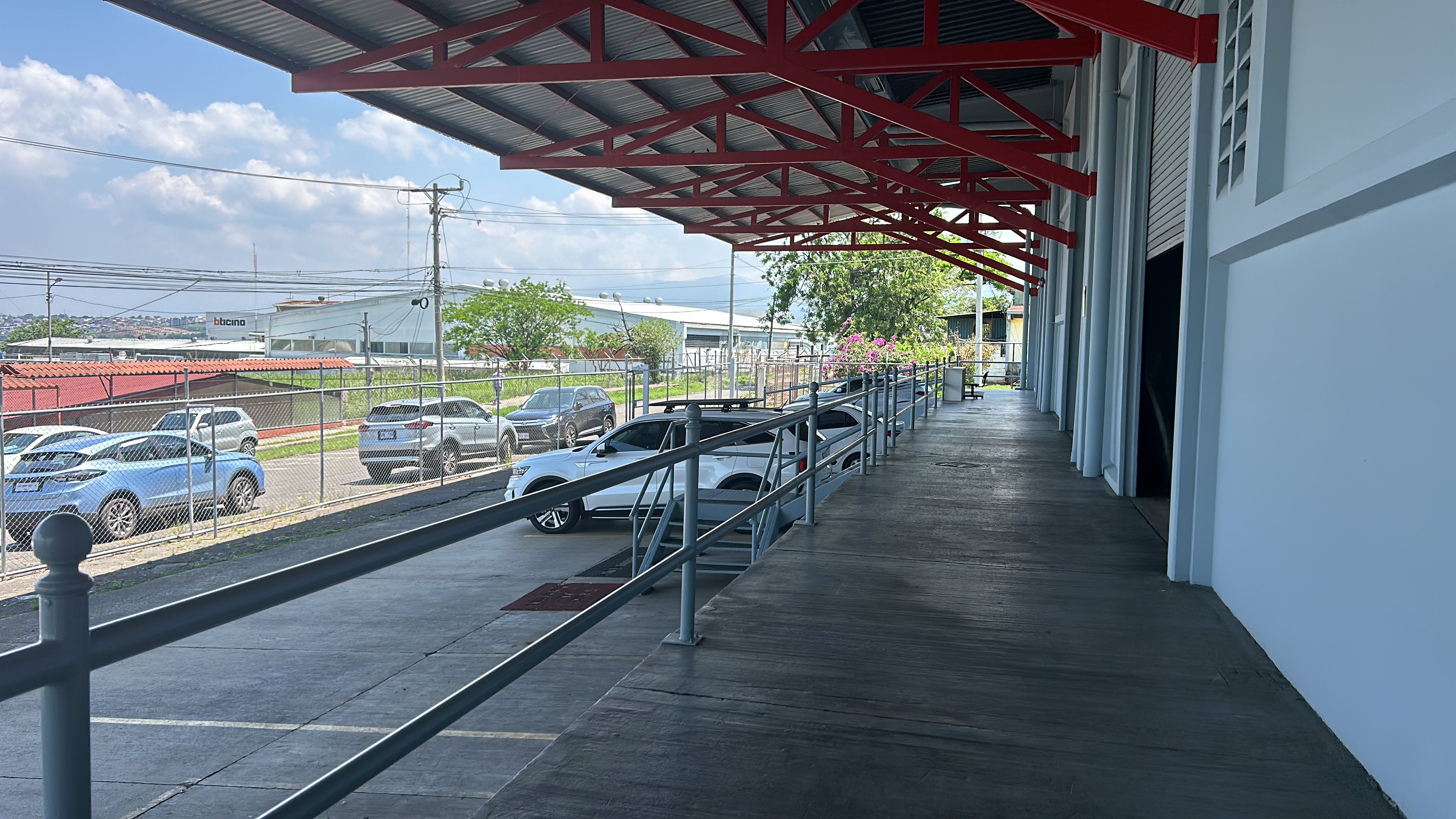 warehouse with ample parking for sale view 020.jpg