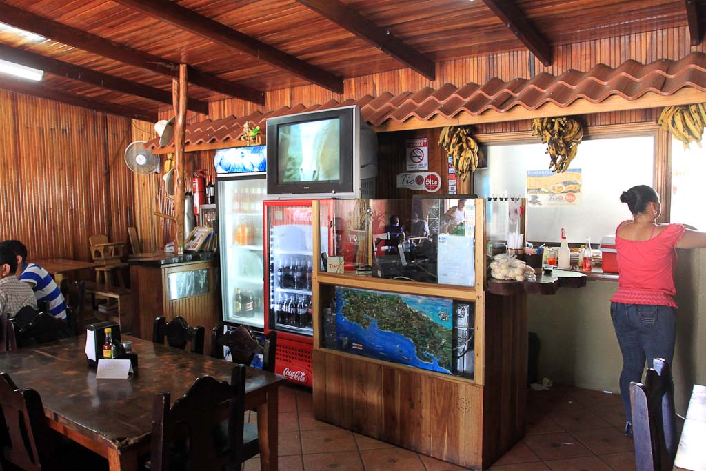 sabor tico dining room 4.jpg