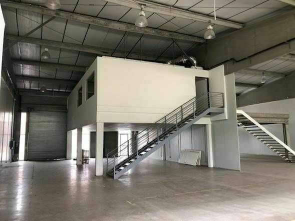 office space inside a business center in santa ana view 025.jpg