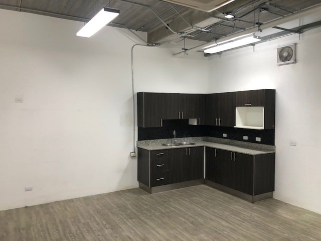 office space inside a business center in santa ana view 009.jpg