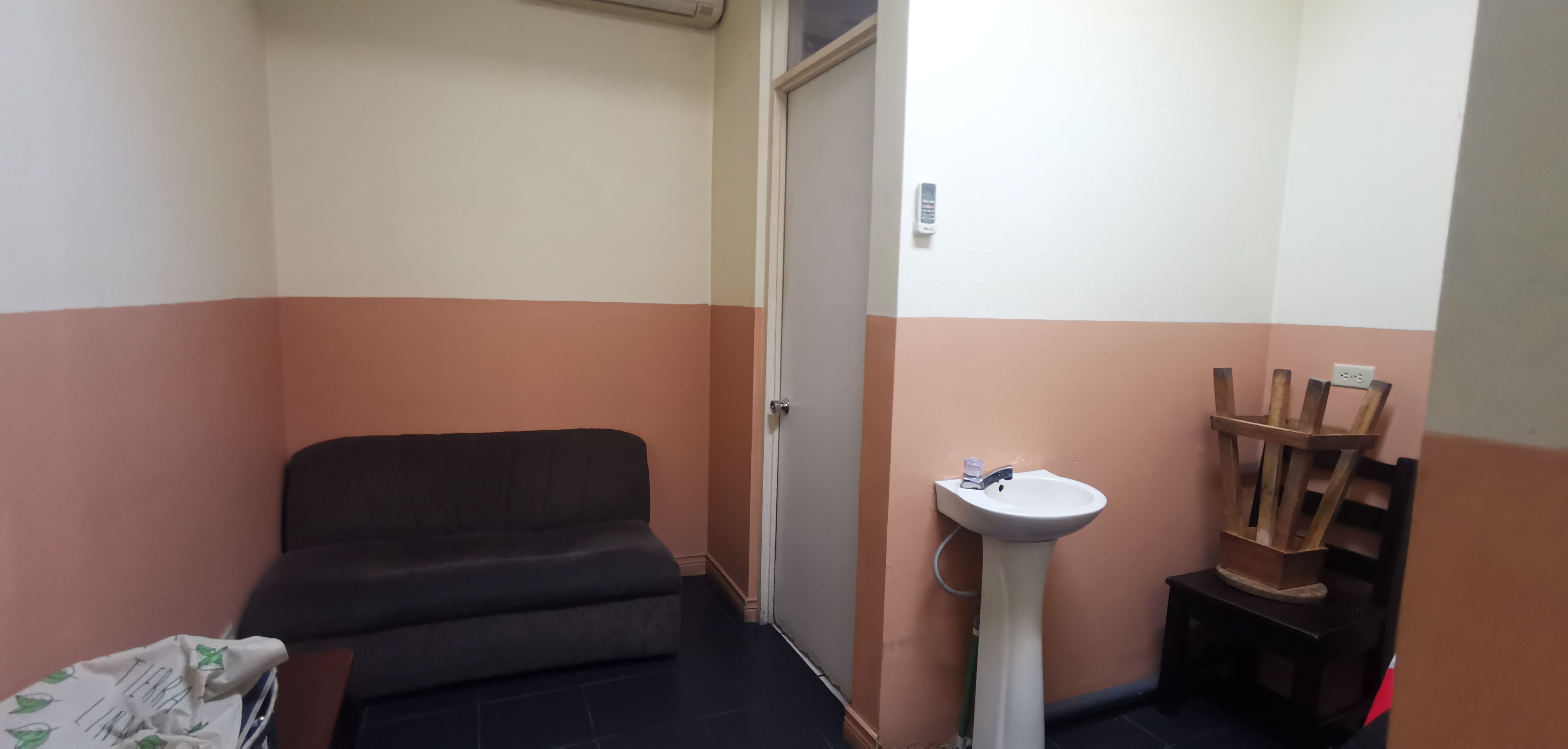 vacant three floor building in san francisco de dos rios view 001.jpg