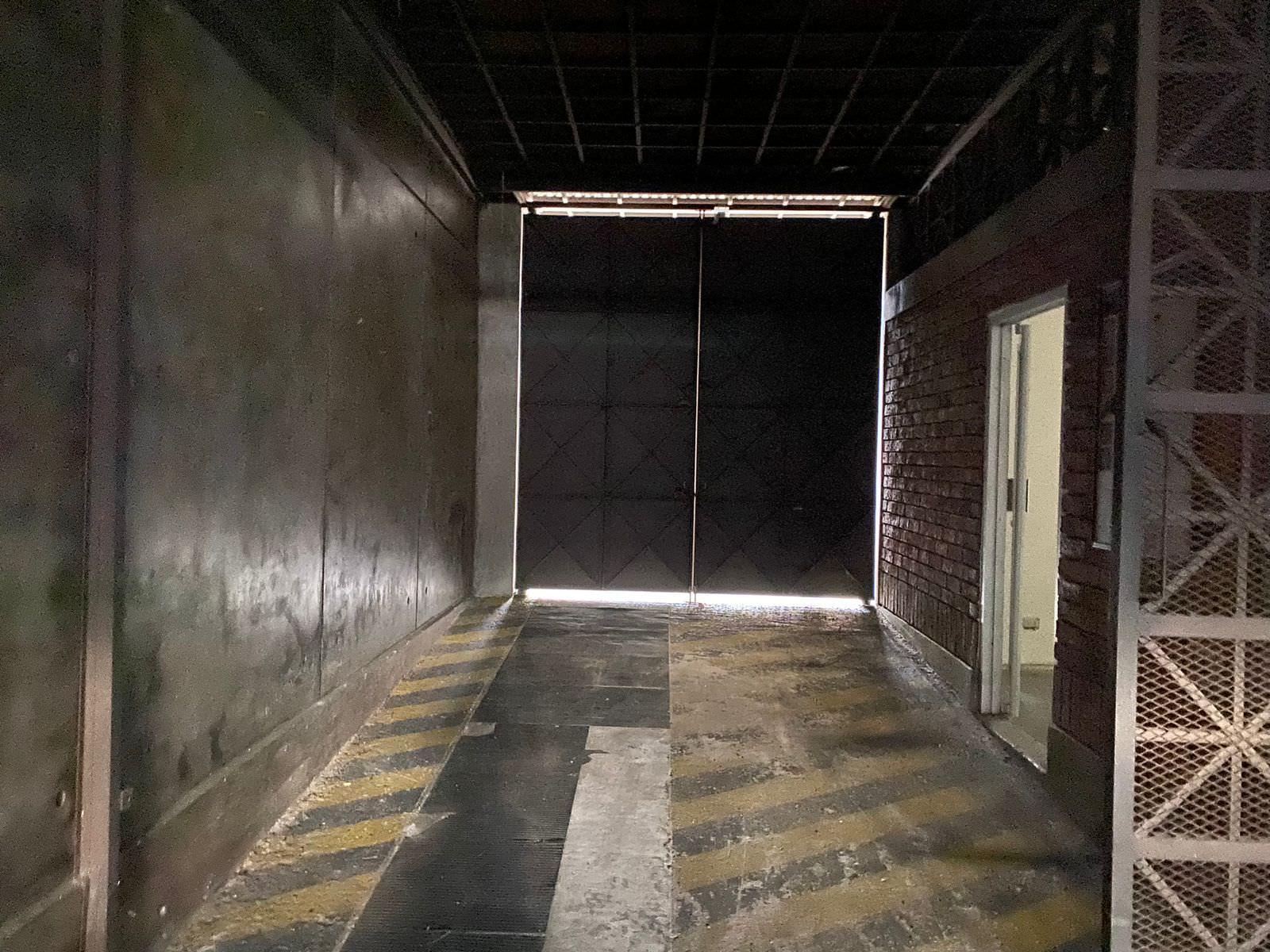 storage and distribution warehouse for lease near guadalupe view 004.jpeg