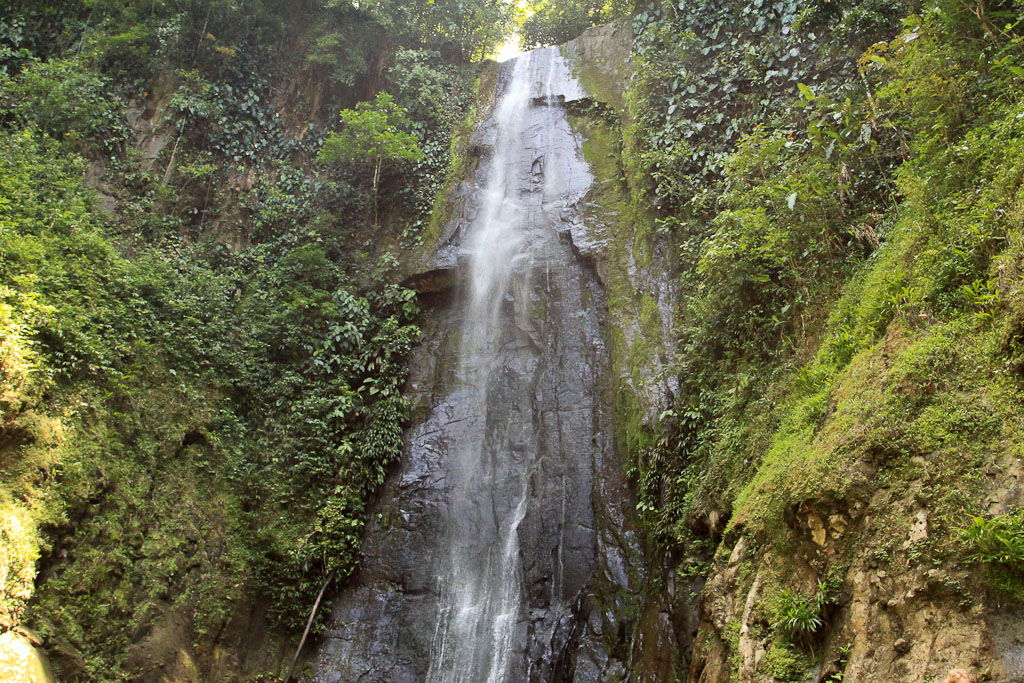 kekoldi reserve waterfall 2.jpg