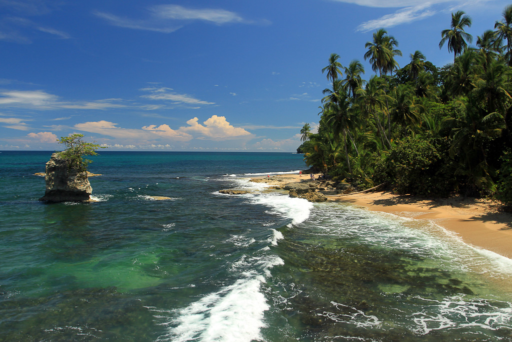 Looking out from Manzanillo point onto Playa Blanca