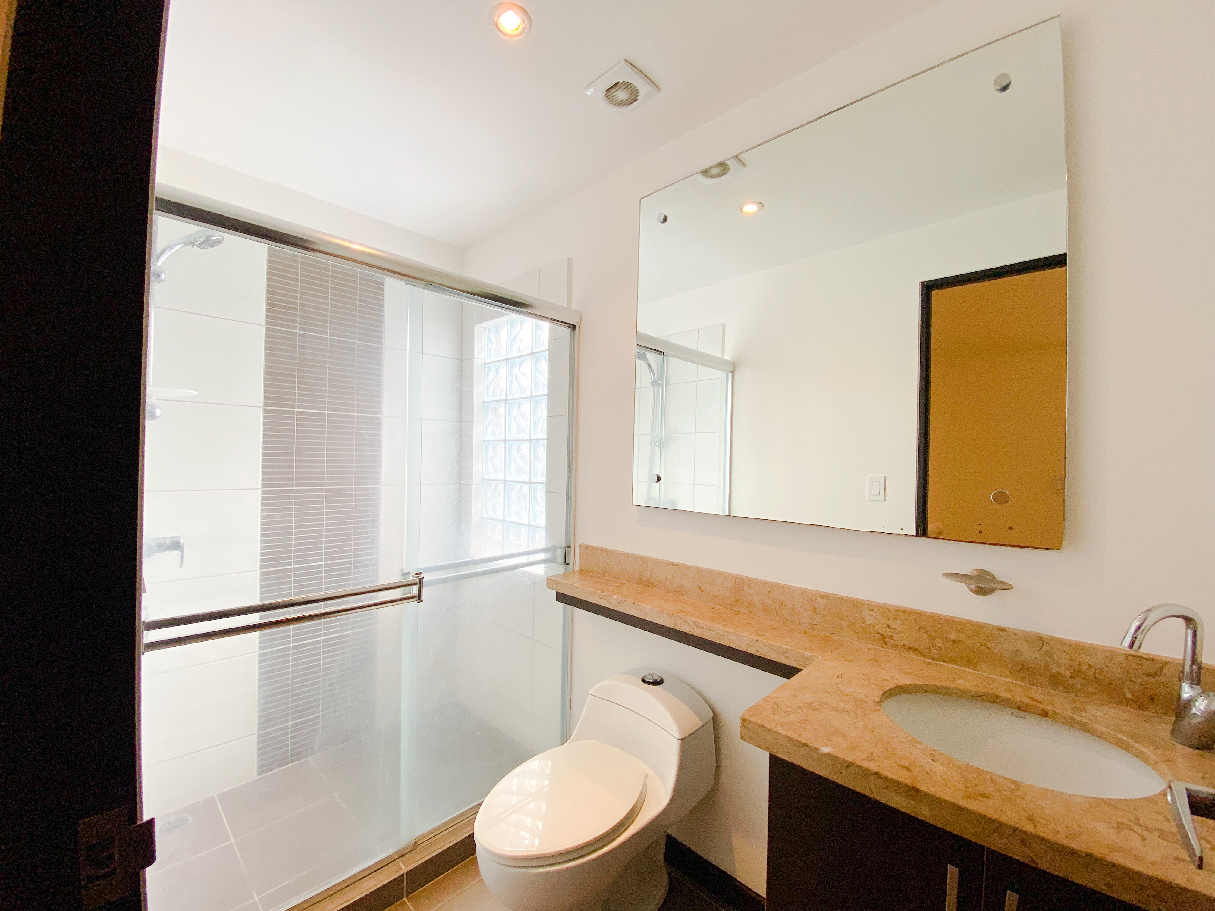 two story apartment for sale in a sabana complex view 020.jpg