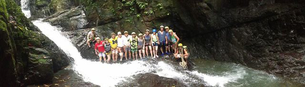 costa canyoning panorama group 4.jpg
