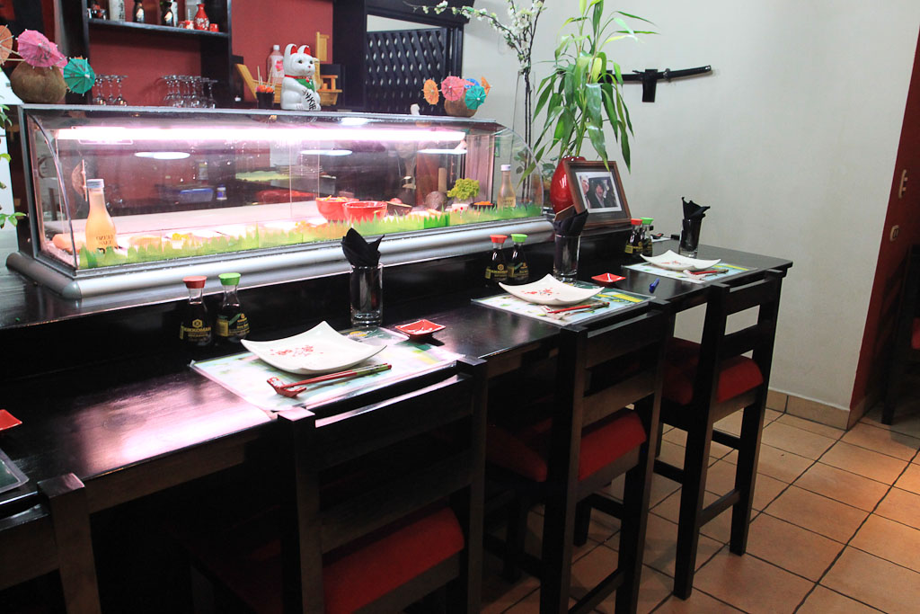 musashis shushi bar 5.jpg